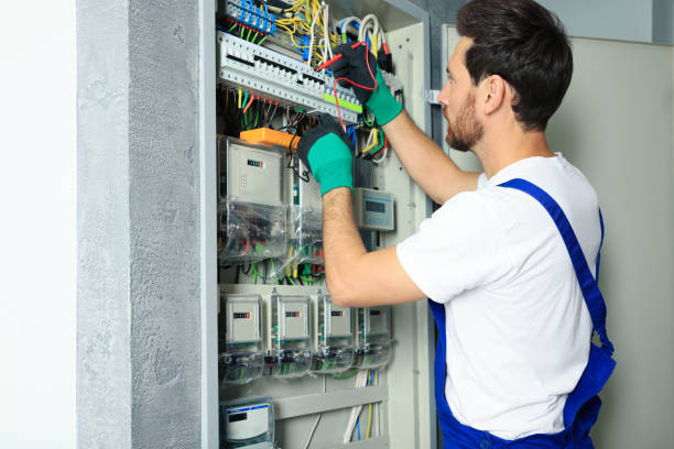 Best Affordable Emergency Electrician  in Ocean Ridge, FL